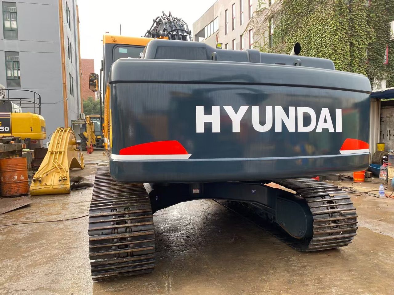 HYUNDAI R225LC-9T - Koparka gąsienicowa: zdjęcie 2 HYUNDAI R225LC-9T - Koparka gąsienicowa: zdjęcie 2