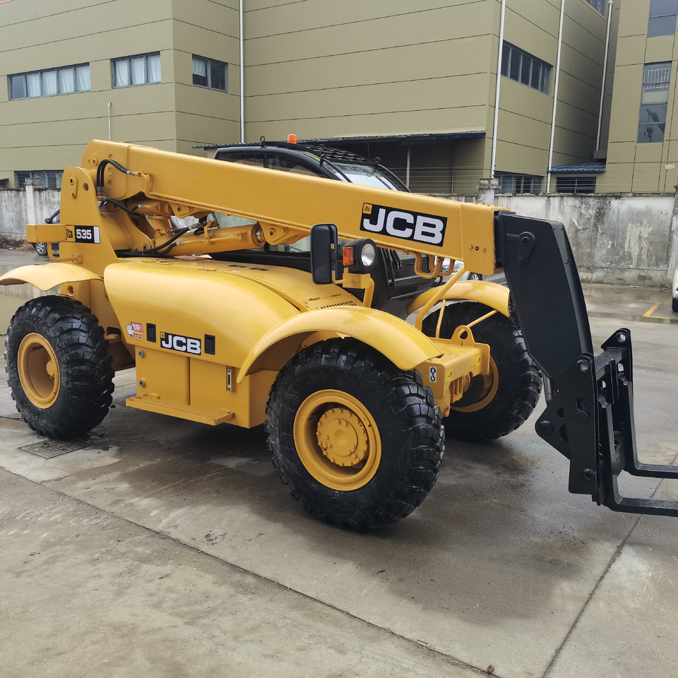 JCB 535 - Ładowarka teleskopowa: zdjęcie 4 JCB 535 - Ładowarka teleskopowa: zdjęcie 4