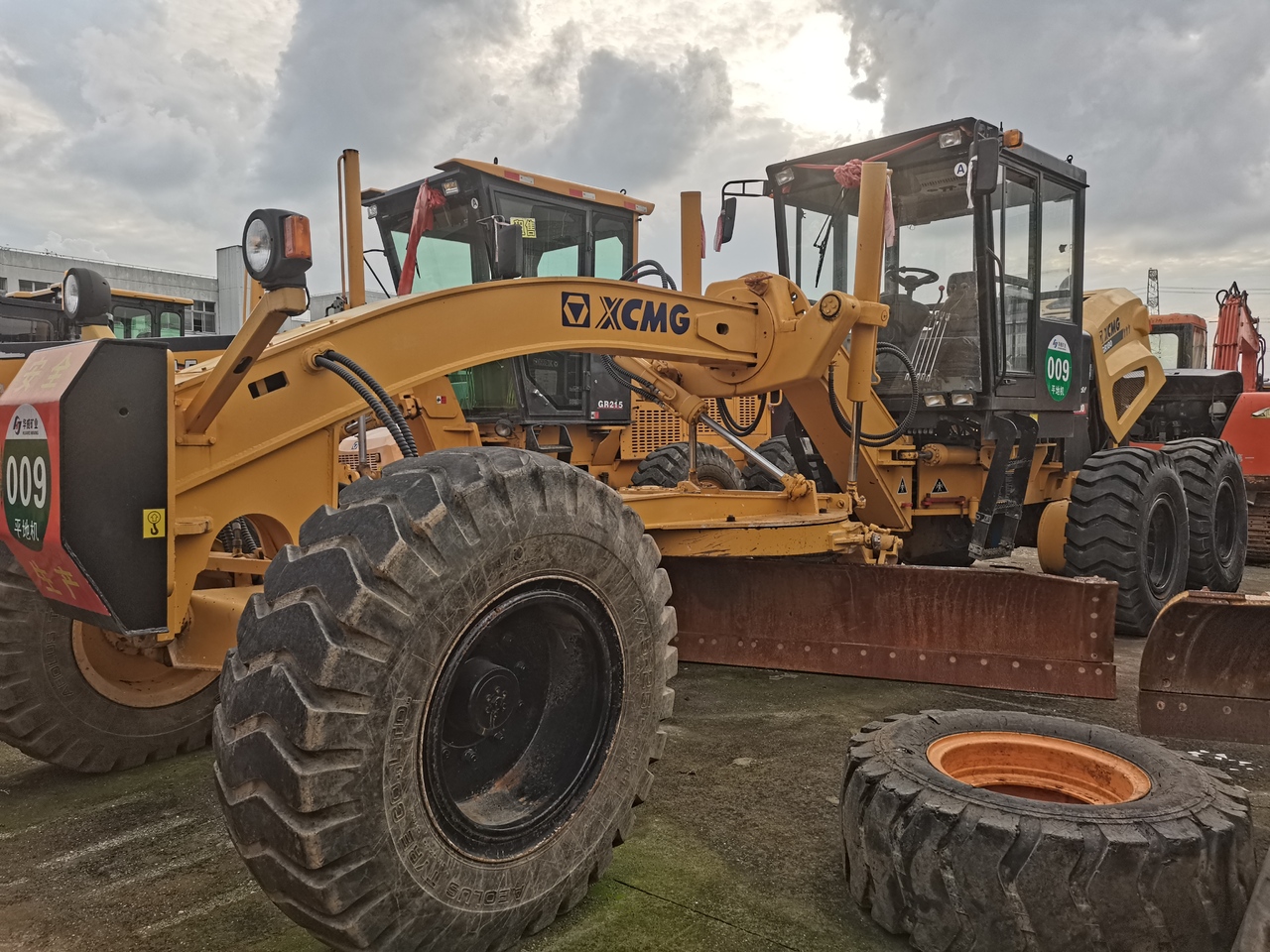 XCMG GR180 - Równiarka: zdjęcie 3 XCMG GR180 - Równiarka: zdjęcie 3