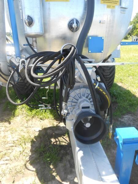 MEPROZET Güllefässer/ Slurry tank/ Beczkowóz T-528/5 (PN60/3) - Przyczepa asenizacyjna: zdjęcie 3 MEPROZET Güllefässer/ Slurry tank/ Beczkowóz T-528/5 (PN60/3) - Przyczepa asenizacyjna: zdjęcie 3