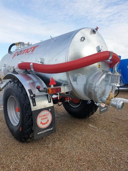 POMOT Single-axial tanker truck/ Beczkowóz wóz asenizacyjny 8000 l - Przyczepa asenizacyjna: zdjęcie 1 POMOT Single-axial tanker truck/ Beczkowóz wóz asenizacyjny 8000 l - Przyczepa asenizacyjna: zdjęcie 1