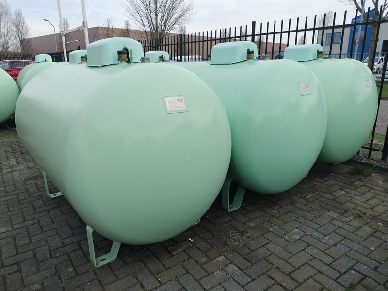 De Visser LPG GASTANK 2700 LITER Ø 1250 including tank fittings - Zbiornik paliwa: zdjęcie 2 De Visser LPG GASTANK 2700 LITER Ø 1250 including tank fittings - Zbiornik paliwa: zdjęcie 2