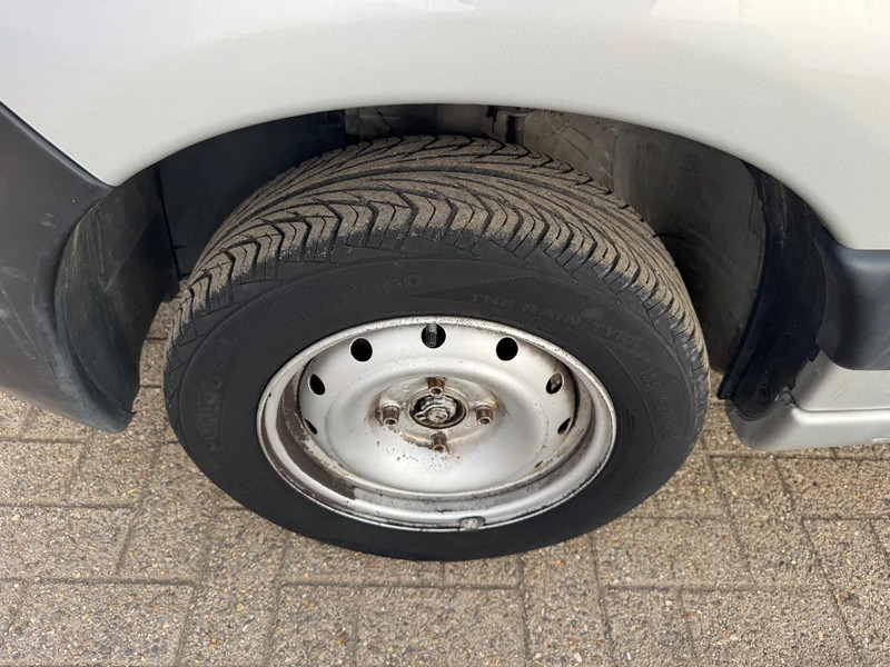 Mały samochód dostawczy Citroën Berlingo **AIRCO-EURO4**: zdjęcie 10