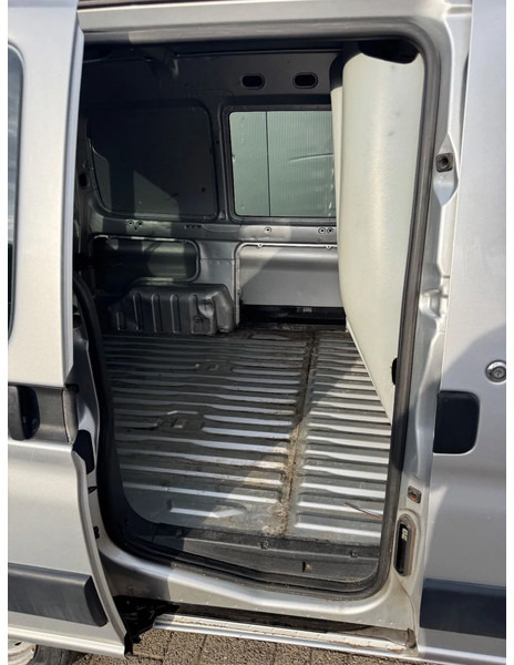 Mały samochód dostawczy Citroën Berlingo **AIRCO-EURO4**: zdjęcie 7