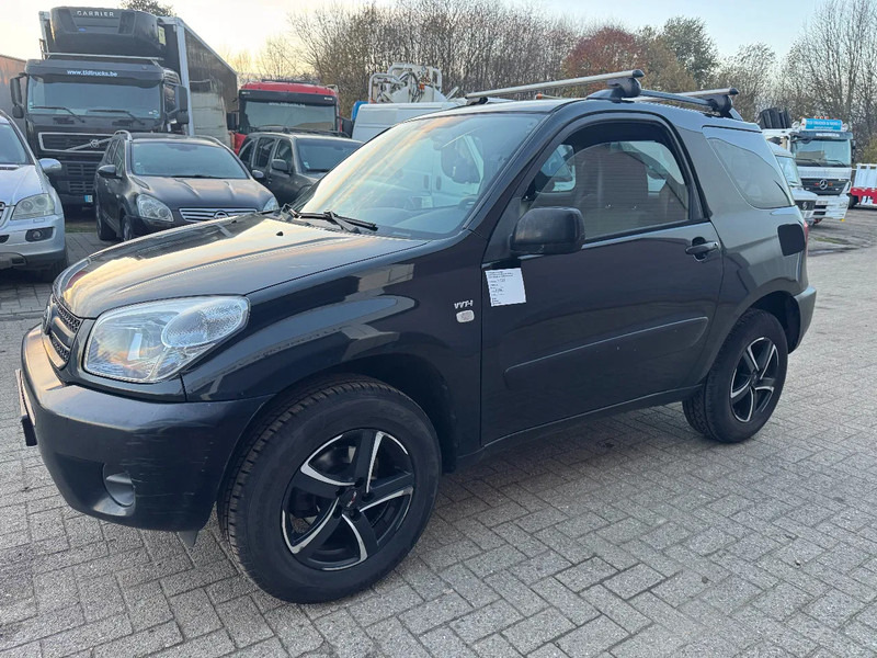 Toyota RAV4 **PETROL-BELGIAN ORIGINE** - SUV: zdjęcie 3 Toyota RAV4 **PETROL-BELGIAN ORIGINE** - SUV: zdjęcie 3