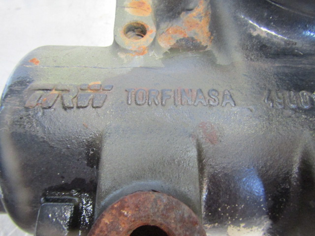 DENNIS ELITE II STEERING BOX TRW P/NO 049001889/2 - Układ sterowniczy do Komunalnych/ Specjalistycznych: zdjęcie 4 DENNIS ELITE II STEERING BOX TRW P/NO 049001889/2 - Układ sterowniczy do Komunalnych/ Specjalistycznych: zdjęcie 4