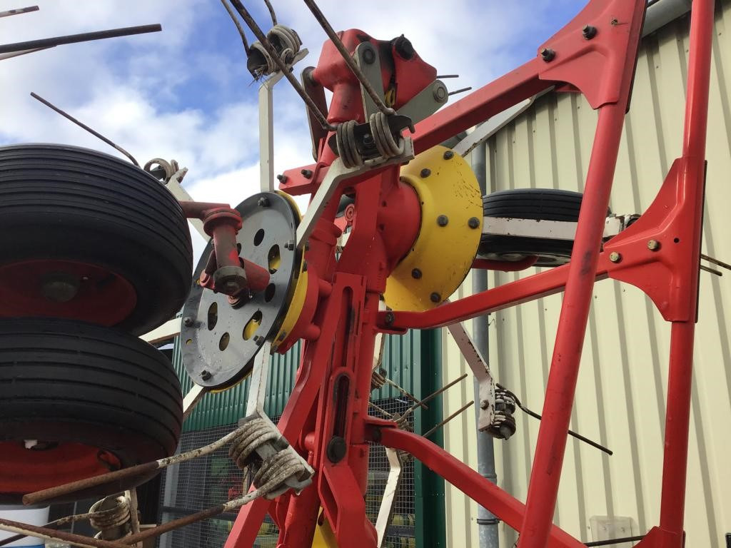 Pöttinger HIT 910 NZ - Przetrząsacz: zdjęcie 5 Pöttinger HIT 910 NZ - Przetrząsacz: zdjęcie 5