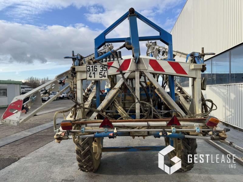 BLANCHARD GRAND LARGE PC - Opryskiwacz przyczepiany: zdjęcie 5 BLANCHARD GRAND LARGE PC - Opryskiwacz przyczepiany: zdjęcie 5