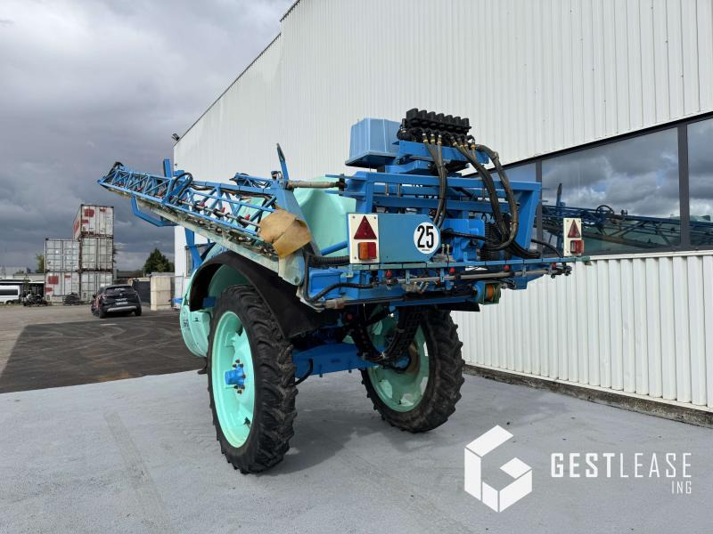 Berthoud TENOR 35-37 - Opryskiwacz przyczepiany: zdjęcie 2 Berthoud TENOR 35-37 - Opryskiwacz przyczepiany: zdjęcie 2