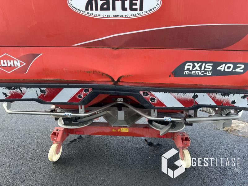 Kuhn AXIS 40.2 - Rozsiewacz nawozów: zdjęcie 5 Kuhn AXIS 40.2 - Rozsiewacz nawozów: zdjęcie 5