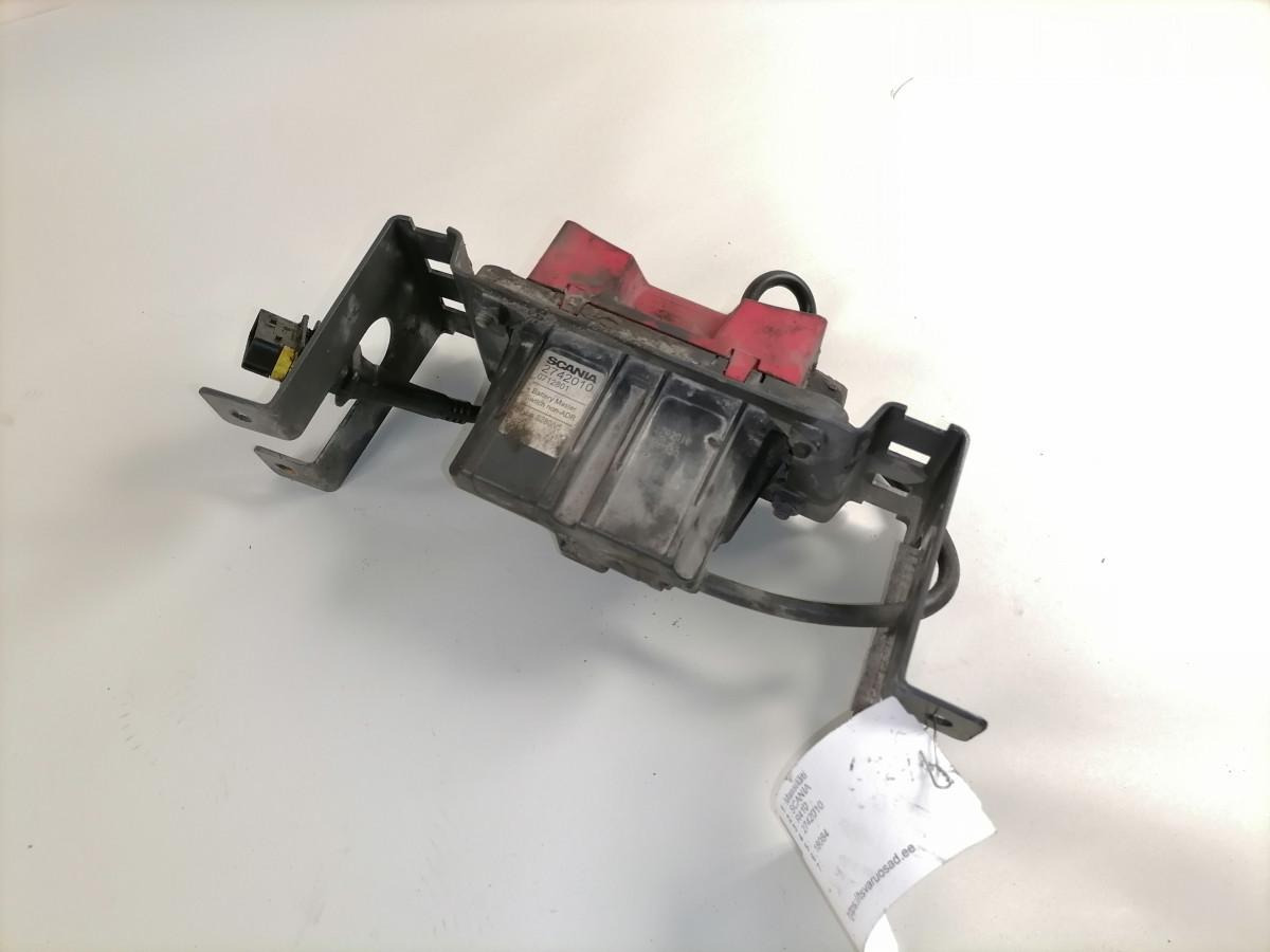 Scania Massilüliti 2742010 - Przekaźnik do Samochodów ciężarowych: zdjęcie 3 Scania Massilüliti 2742010 - Przekaźnik do Samochodów ciężarowych: zdjęcie 3