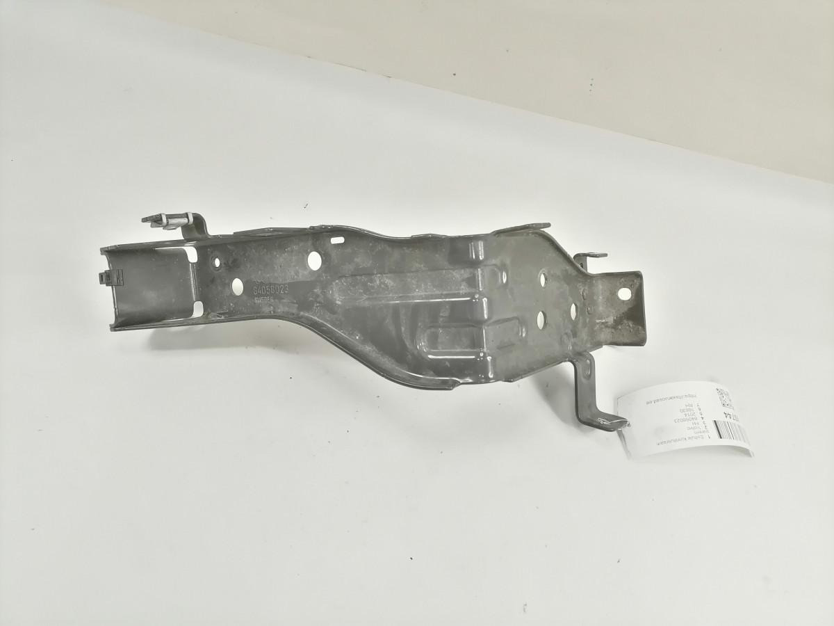 Volvo Light bracket 84058023 - Oświetlenie do Samochodów ciężarowych: zdjęcie 3 Volvo Light bracket 84058023 - Oświetlenie do Samochodów ciężarowych: zdjęcie 3