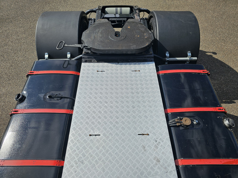 Scania R164.580 V8 / MANUAL / RETARDER / TOPLINE - Ciągnik siodłowy: zdjęcie 4 Scania R164.580 V8 / MANUAL / RETARDER / TOPLINE - Ciągnik siodłowy: zdjęcie 4