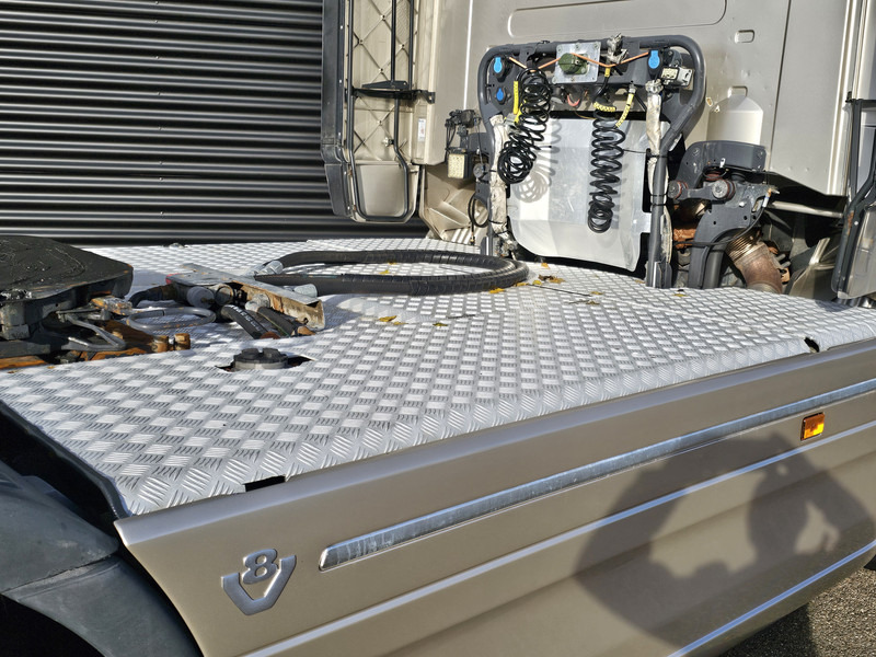 Scania R520 V8 TOPLINE / RETARDER / HYDRAULIC / - Ciągnik siodłowy: zdjęcie 3 Scania R520 V8 TOPLINE / RETARDER / HYDRAULIC / - Ciągnik siodłowy: zdjęcie 3