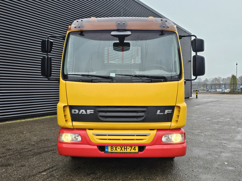 DAF LF 45.220 / MACHINE TRANSPORT / OPRIJ WAGEN - Autolaweta: zdjęcie 4 DAF LF 45.220 / MACHINE TRANSPORT / OPRIJ WAGEN - Autolaweta: zdjęcie 4