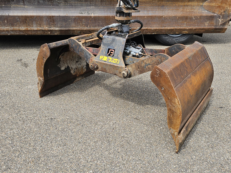 DAF TATRA 6X6 / T158/II / 2 SIDE TIPPER - HMF Z CRANE - Wywrotka, Samochod ciężarowy z HDS: zdjęcie 5 DAF TATRA 6X6 / T158/II / 2 SIDE TIPPER - HMF Z CRANE - Wywrotka, Samochod ciężarowy z HDS: zdjęcie 5