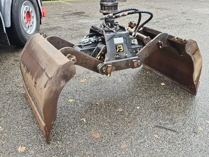 MAN TGS 47.440 BBL / 10X4 HOOKLIFT + Z CRANE - Ciężarówka hakowiec, Samochod ciężarowy z HDS: zdjęcie 5 MAN TGS 47.440 BBL / 10X4 HOOKLIFT + Z CRANE - Ciężarówka hakowiec, Samochod ciężarowy z HDS: zdjęcie 5