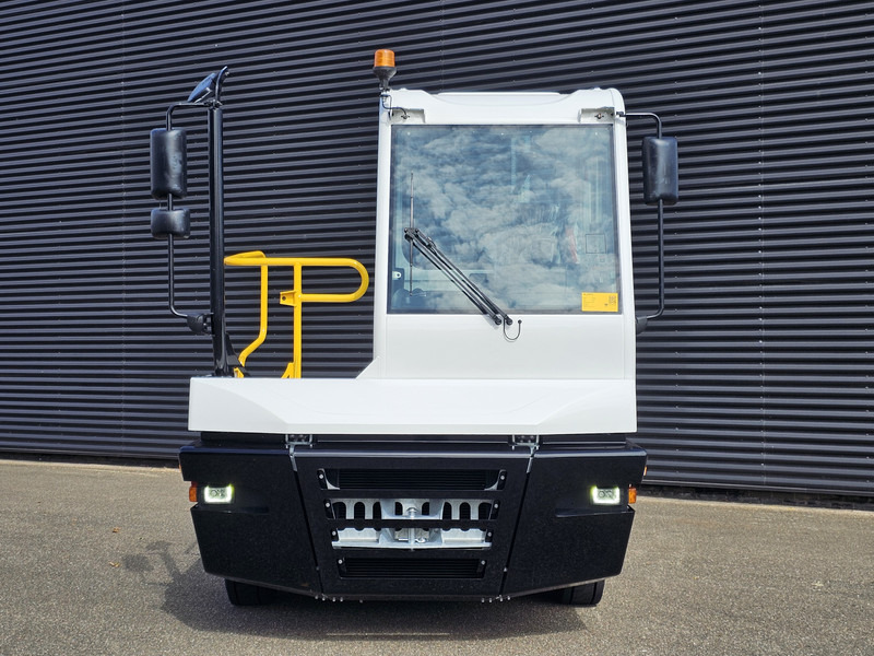 Terberg YT193 / !!NEW!! / TERMINAL / RANGEERTREKKER - Wózek terminalowy: zdjęcie 3 Terberg YT193 / !!NEW!! / TERMINAL / RANGEERTREKKER - Wózek terminalowy: zdjęcie 3