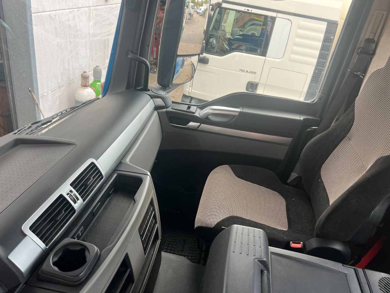 MAN 18.430 4X2 Meiller 3. Seitenkipper Top Zustand - Wywrotka: zdjęcie 4 MAN 18.430 4X2 Meiller 3. Seitenkipper Top Zustand - Wywrotka: zdjęcie 4