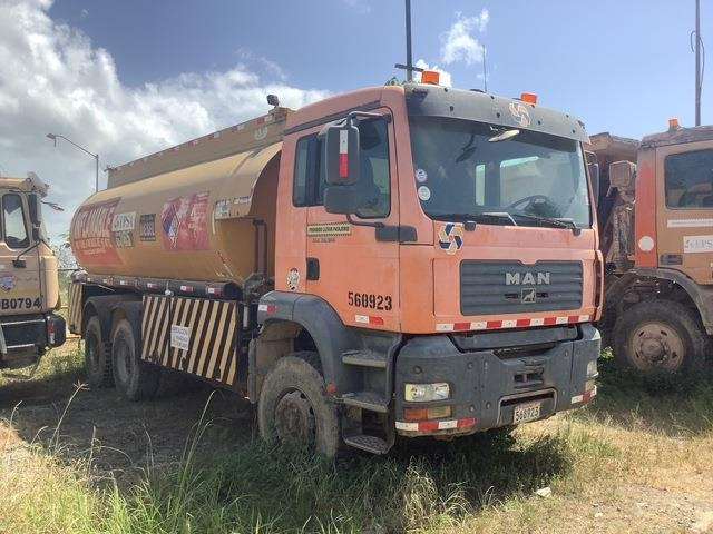 MAN 33.360-V20 - Samochód ciężarowy cysterna: zdjęcie 4 MAN 33.360-V20 - Samochód ciężarowy cysterna: zdjęcie 4