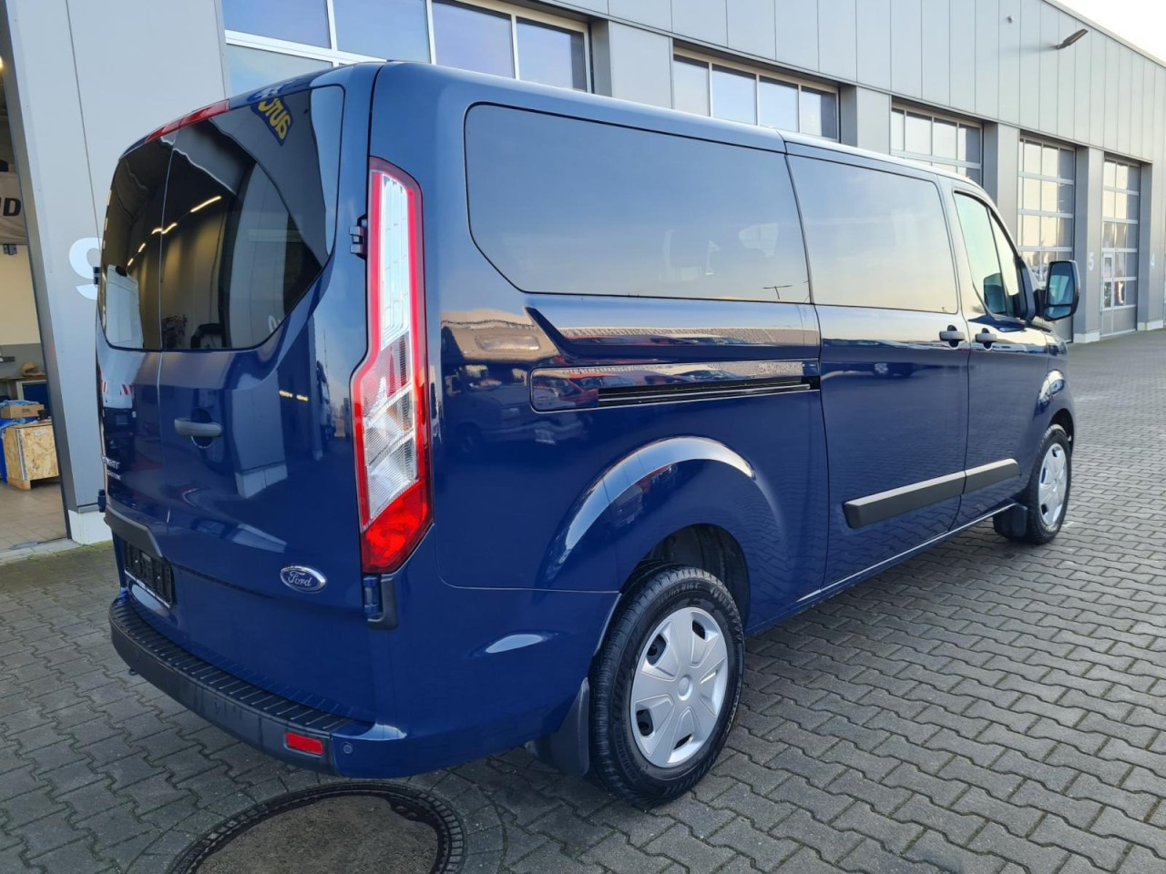 Ford Transit Custom Kombi 320 L2 Trend 9 Sitze PDC - Minibus, Mikrobus: zdjęcie 4 Ford Transit Custom Kombi 320 L2 Trend 9 Sitze PDC - Minibus, Mikrobus: zdjęcie 4