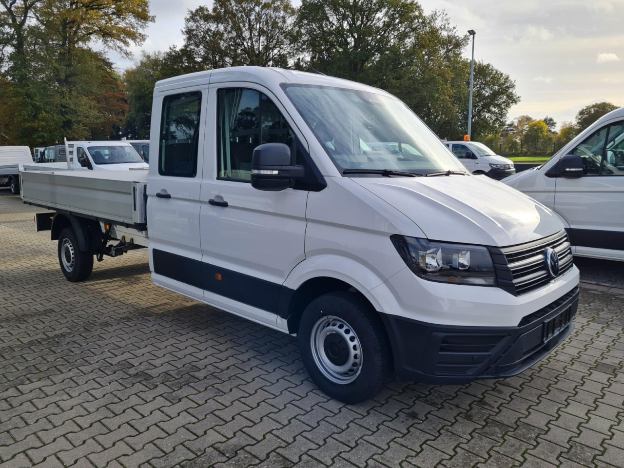 Volkswagen Crafter 35 Doka TDI L4 lang KLIMA TEMPOMAT - Samochód dostawczy skrzyniowy, Samochód dostawczy doka: zdjęcie 3 Volkswagen Crafter 35 Doka TDI L4 lang KLIMA TEMPOMAT - Samochód dostawczy skrzyniowy, Samochód dostawczy doka: zdjęcie 3