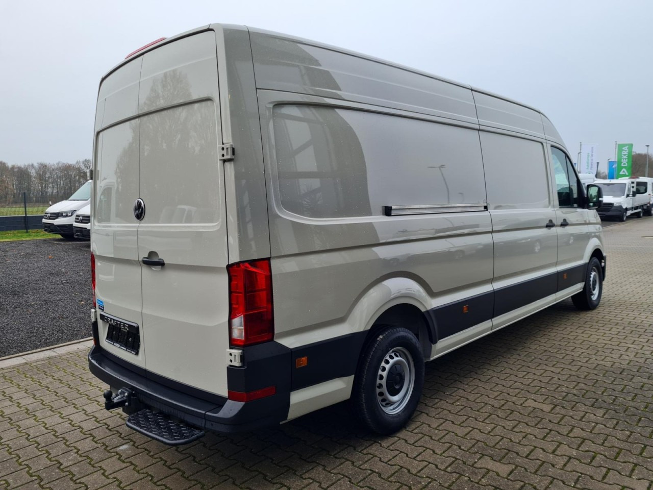 Volkswagen Crafter 35 Kasten TDI LR L4H3 AHK LED Tempom - Furgon: zdjęcie 4 Volkswagen Crafter 35 Kasten TDI LR L4H3 AHK LED Tempom - Furgon: zdjęcie 4