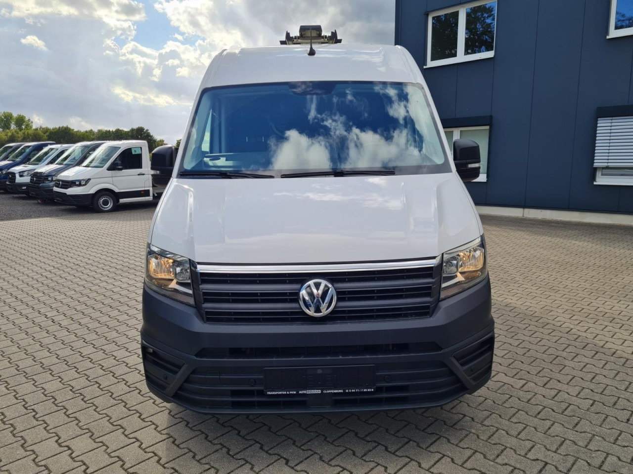 Volkswagen Crafter 35 Kasten TDI MR L3H3 NAVI TOUCH KAMERA - Furgon: zdjęcie 2 Volkswagen Crafter 35 Kasten TDI MR L3H3 NAVI TOUCH KAMERA - Furgon: zdjęcie 2