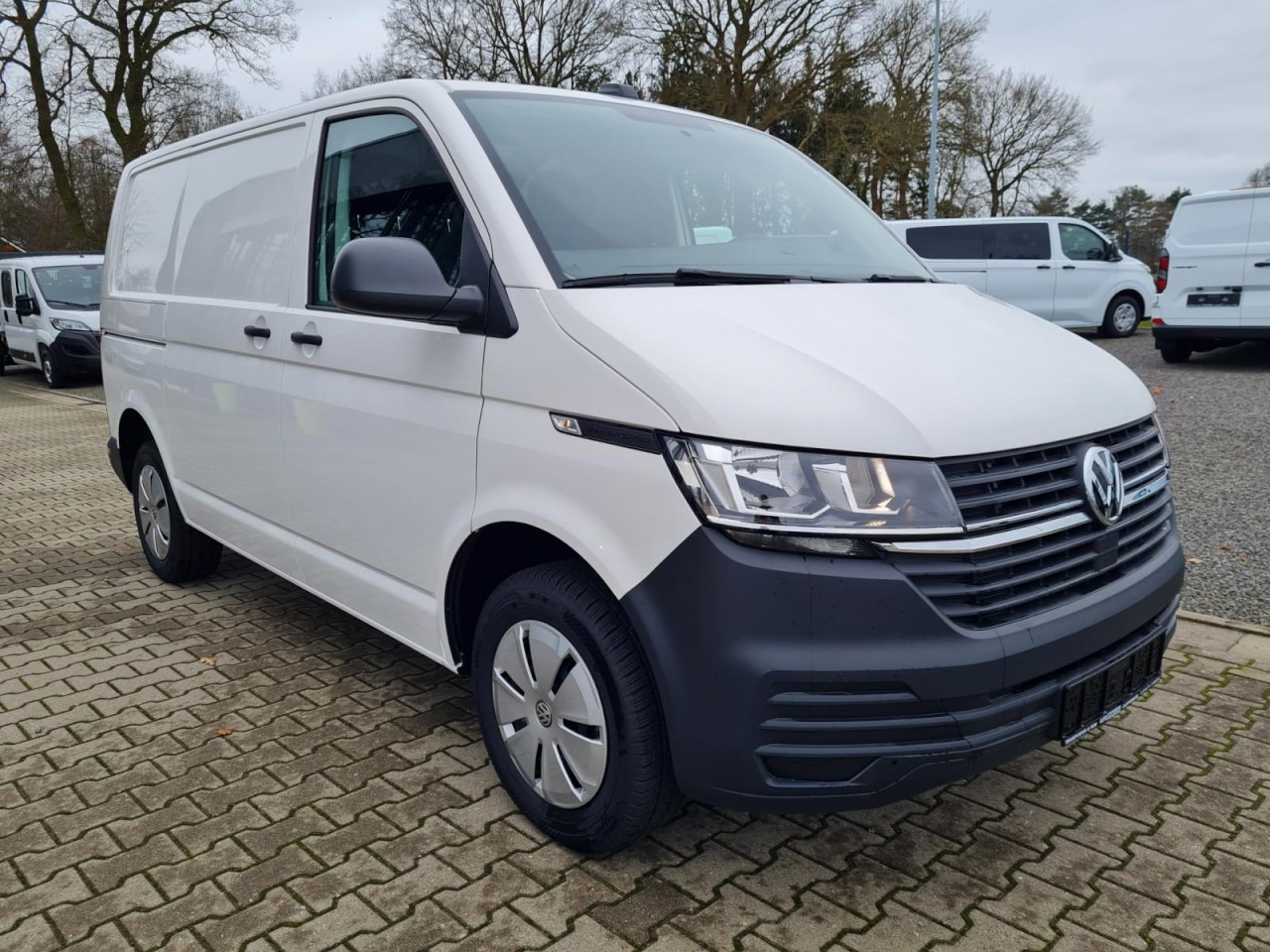 Volkswagen T6.1 Kasten KR Heckklappe KAMERA KLIMA NAVI/APP - Mały samochód dostawczy: zdjęcie 3 Volkswagen T6.1 Kasten KR Heckklappe KAMERA KLIMA NAVI/APP - Mały samochód dostawczy: zdjęcie 3