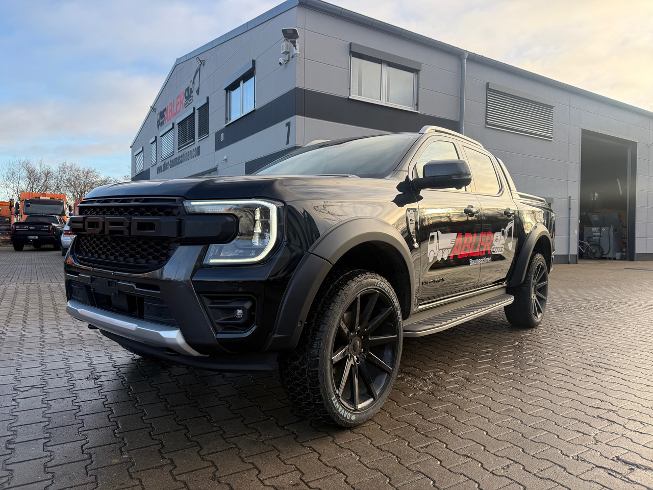 Ford Ranger Wildtrak 3.0 V6 Raptor Optik VOLL - Samochód osobowy: zdjęcie 3 Ford Ranger Wildtrak 3.0 V6 Raptor Optik VOLL - Samochód osobowy: zdjęcie 3