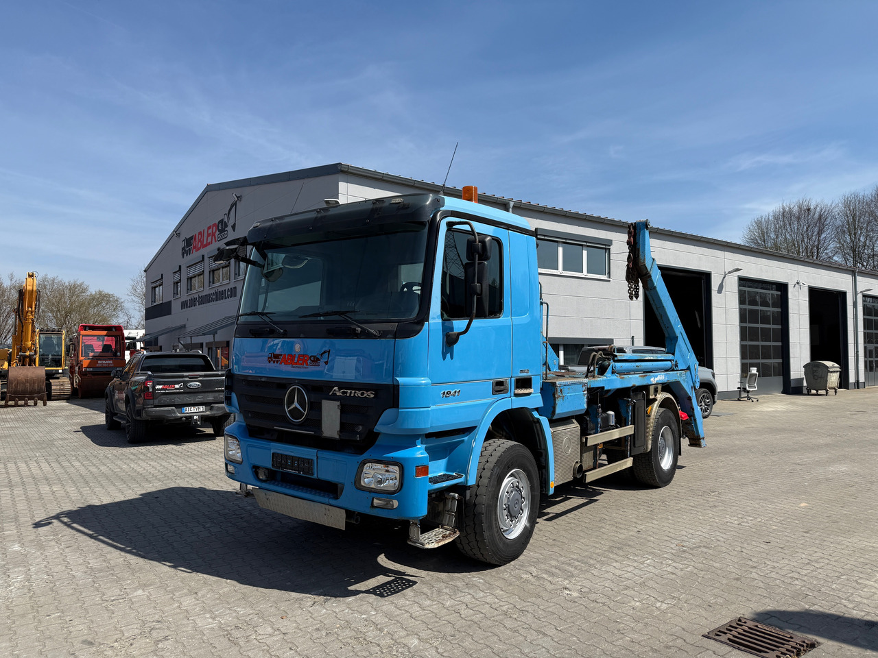Mercedes-Benz 1841 Actros MP2 Absetzkipper 4x4 Allrad Klima - Bramowiec: zdjęcie 2 Mercedes-Benz 1841 Actros MP2 Absetzkipper 4x4 Allrad Klima - Bramowiec: zdjęcie 2