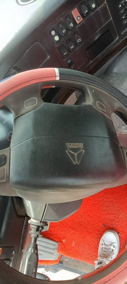 Sinotruk HOWO 6*4 sprinkler - Samochód asenizacyjny: zdjęcie 4 Sinotruk HOWO 6*4 sprinkler - Samochód asenizacyjny: zdjęcie 4