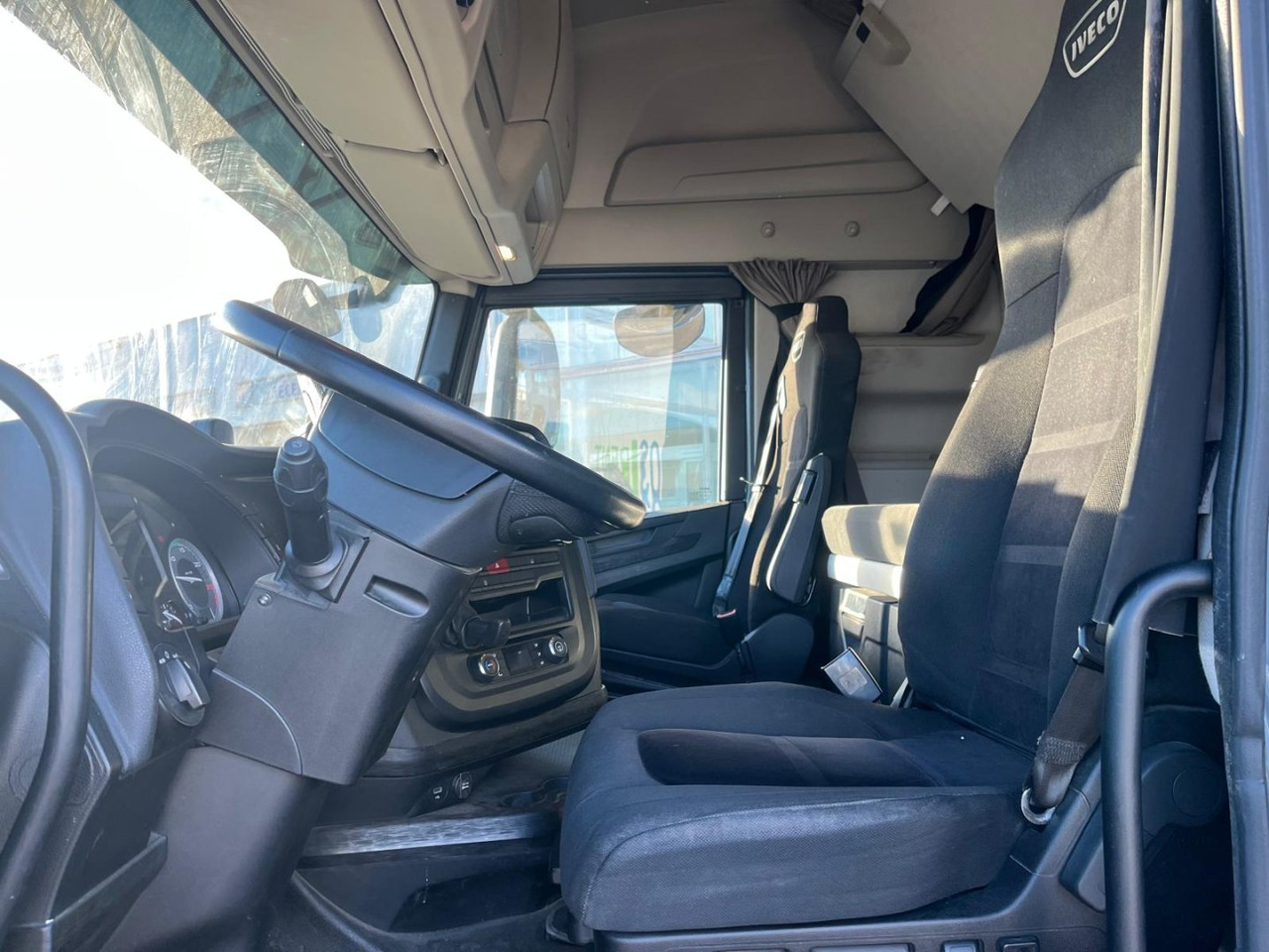 Cabeza Tractora IVECO S-WAY 510 AUTOMATICO CON INTARDER - Ciągnik siodłowy: zdjęcie 5 Cabeza Tractora IVECO S-WAY 510 AUTOMATICO CON INTARDER - Ciągnik siodłowy: zdjęcie 5