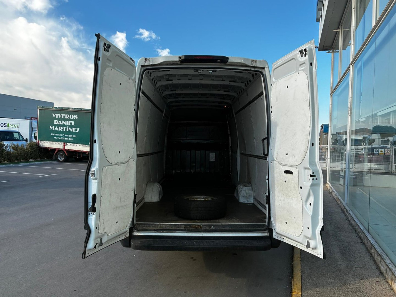 Furgón IVECO 35S14 V 16m3 - Furgon: zdjęcie 5 Furgón IVECO 35S14 V 16m3 - Furgon: zdjęcie 5