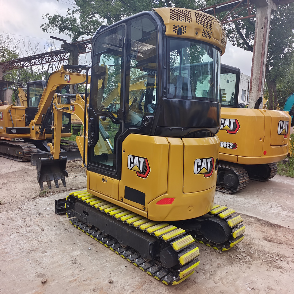 Minikoparka CATERPILLAR 302 CR CAT WITH RUBBER PAD: zdjęcie 1