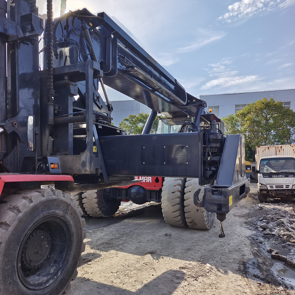 KALMAR DRT450 45 TON DRF 450 DRU450 DRD 450 - Reach stacker: zdjęcie 3 KALMAR DRT450 45 TON DRF 450 DRU450 DRD 450 - Reach stacker: zdjęcie 3