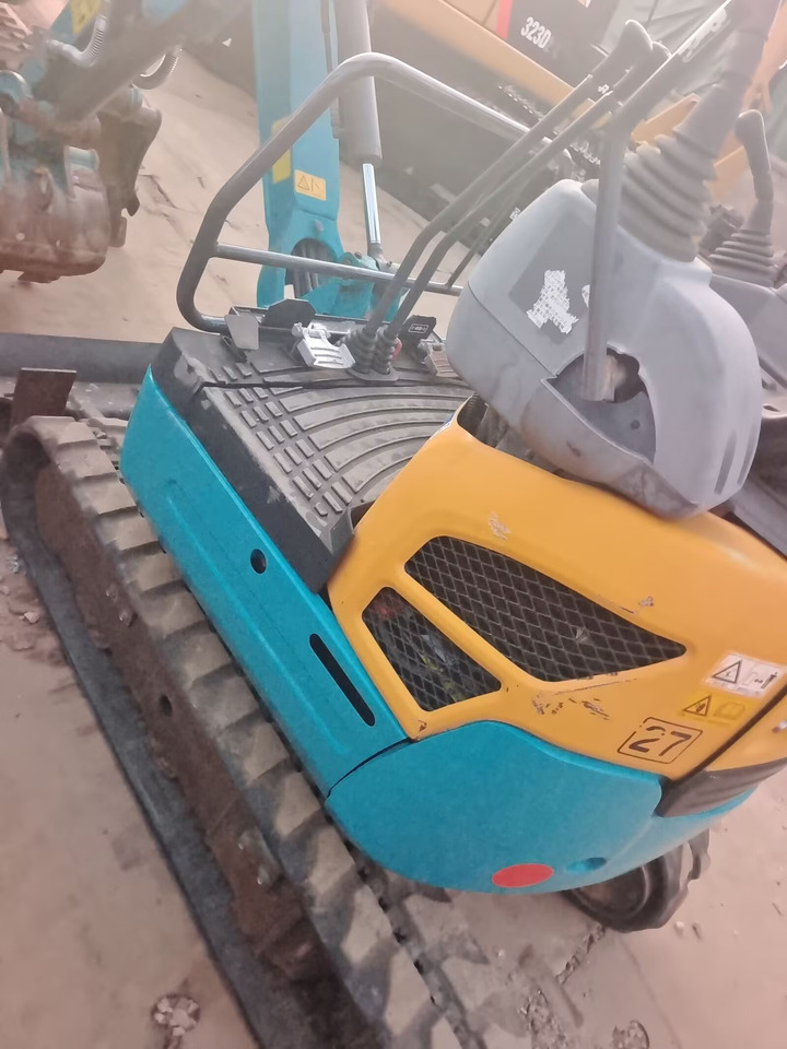 KUBOTA U17 - Minikoparka: zdjęcie 1 KUBOTA U17 - Minikoparka: zdjęcie 1