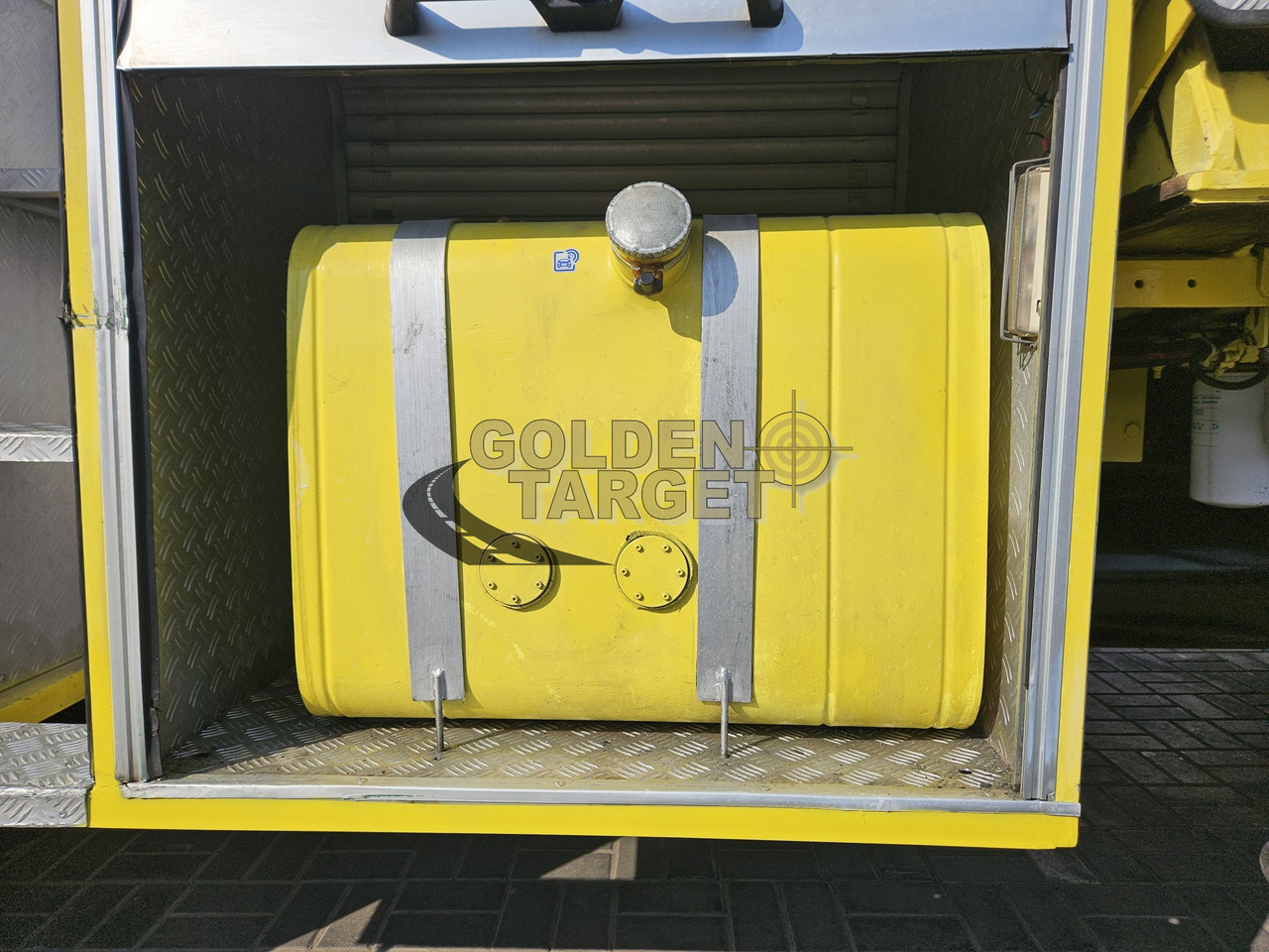 Samochód pożarniczy MERCEDES-BENZ 2638 6×4 MANLIFT TRUCK 1998: zdjęcie 12 Samochód pożarniczy MERCEDES-BENZ 2638 6×4 MANLIFT TRUCK 1998: zdjęcie 12