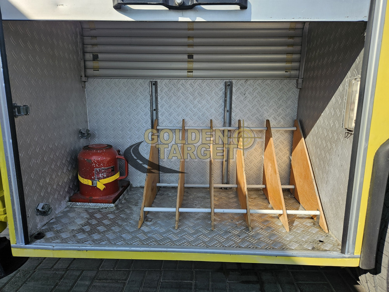 Samochód pożarniczy MERCEDES-BENZ 2638 6×4 MANLIFT TRUCK 1998: zdjęcie 13 Samochód pożarniczy MERCEDES-BENZ 2638 6×4 MANLIFT TRUCK 1998: zdjęcie 13