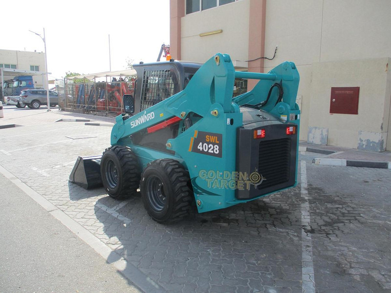 Sunward SWL4028 Skid Steer Loader - Ładowarka: zdjęcie 4 Sunward SWL4028 Skid Steer Loader - Ładowarka: zdjęcie 4