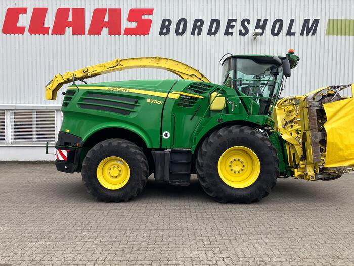 John Deere 8300 - Sieczkarnia: zdjęcie 3 John Deere 8300 - Sieczkarnia: zdjęcie 3