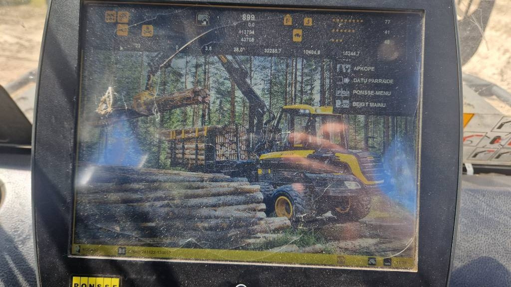 Ponsse Buffalo 8W - Forwarder: zdjęcie 3 Ponsse Buffalo 8W - Forwarder: zdjęcie 3