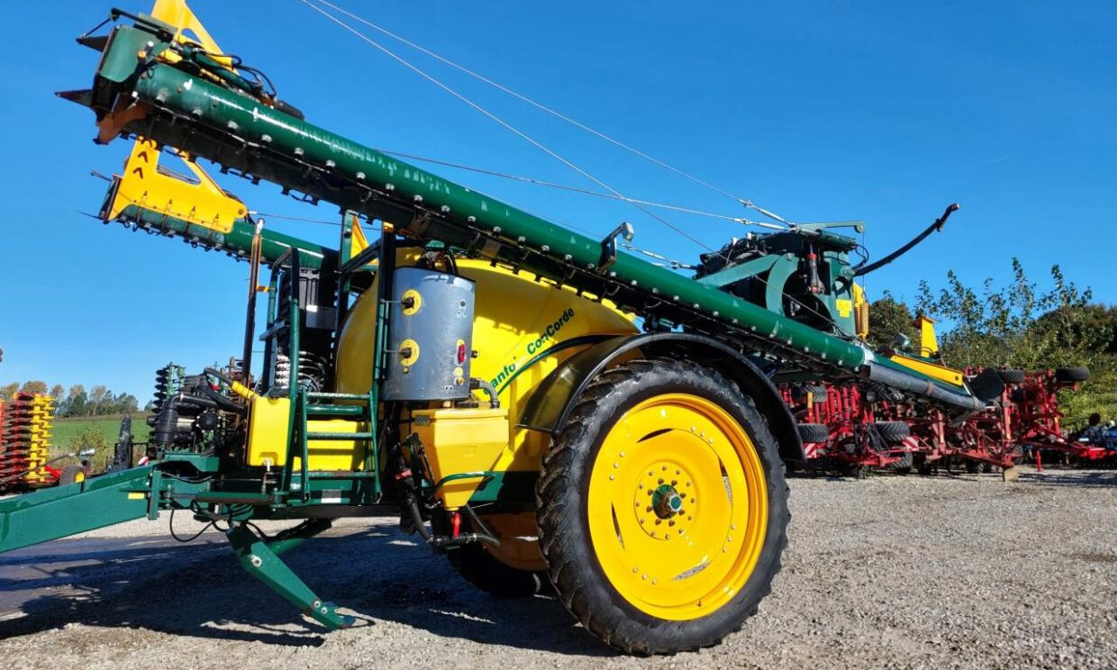 Danfoil ConCorde 3000L - 24m med GPS - Opryskiwacz przyczepiany: zdjęcie 1 Danfoil ConCorde 3000L - 24m med GPS - Opryskiwacz przyczepiany: zdjęcie 1