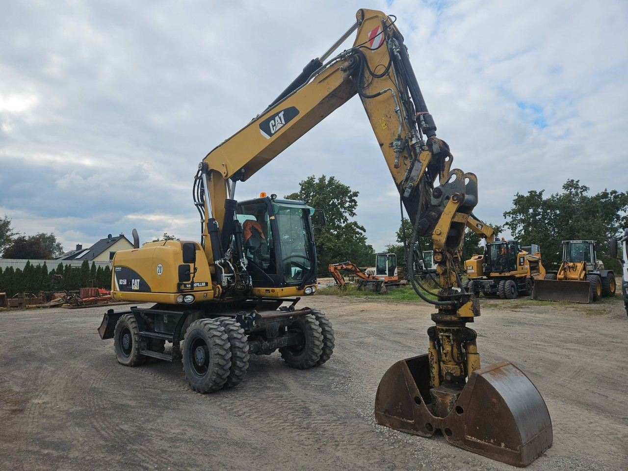 CAT M315D Mobilbagger orig. 4.080h ! 3 Anbauteile - Koparka kołowa: zdjęcie 3 CAT M315D Mobilbagger orig. 4.080h ! 3 Anbauteile - Koparka kołowa: zdjęcie 3