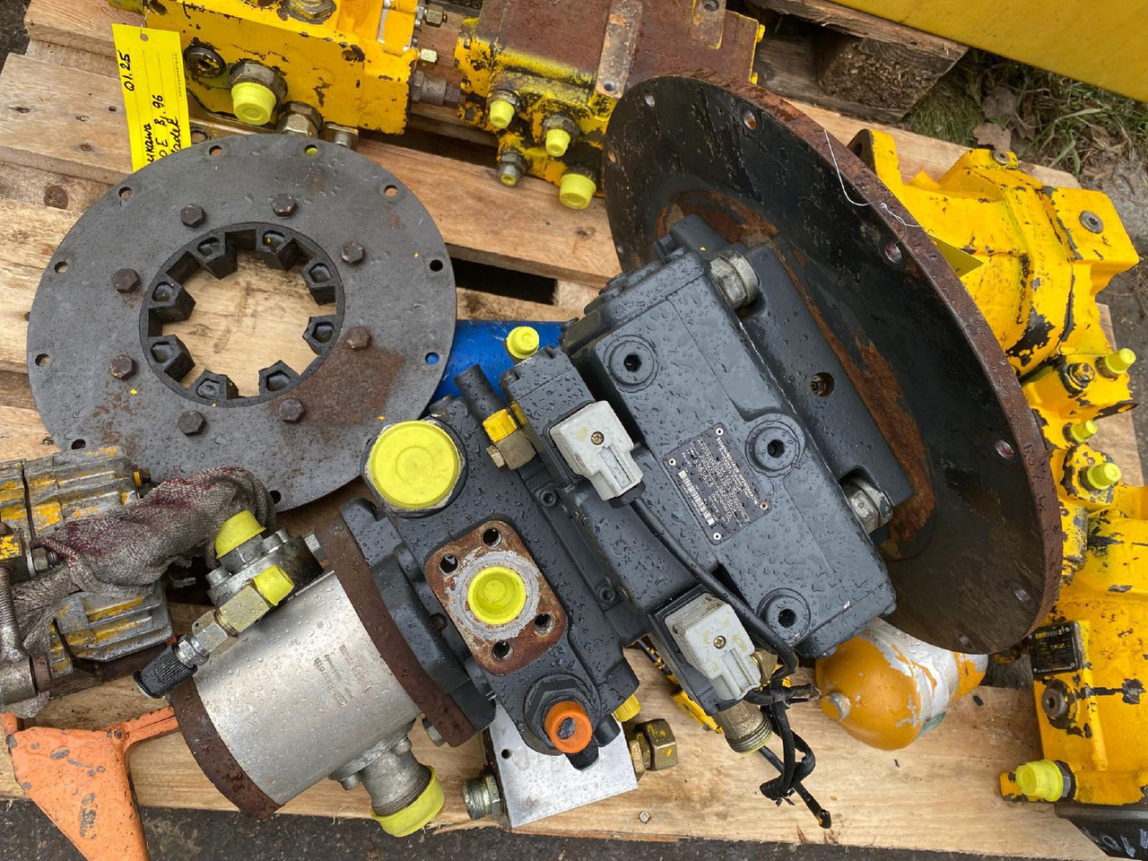 Hydromatik A4VG 90 aus Furukawa 320 E - Pompa hydrauliczna do Maszyn budowlanych: zdjęcie 1 Hydromatik A4VG 90 aus Furukawa 320 E - Pompa hydrauliczna do Maszyn budowlanych: zdjęcie 1