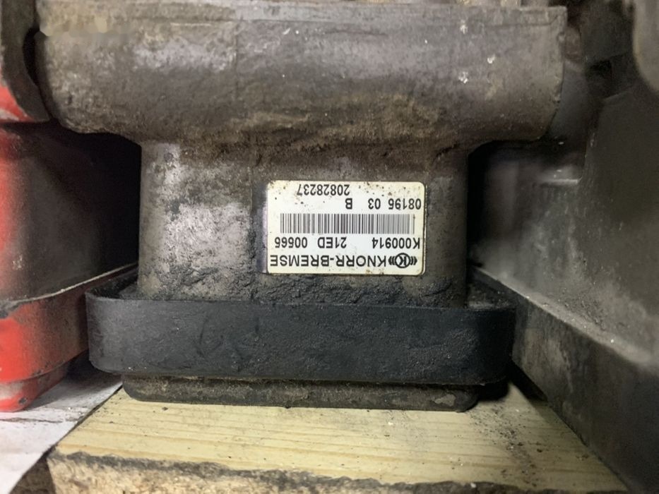 Knorr-Bremse Przód K000085 K000913 Scania Volvo RENAULT MAN K000913 K000085 K000914 - Zawór hamulcowy do Samochodów ciężarowych: zdjęcie 2 Knorr-Bremse Przód K000085 K000913 Scania Volvo RENAULT MAN K000913 K000085 K000914 - Zawór hamulcowy do Samochodów ciężarowych: zdjęcie 2