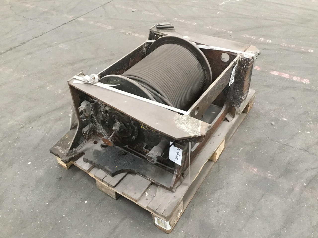 Grove GMK 2035 winch - Wciągarka do Dźwigów samojezdnych: zdjęcie 1 Grove GMK 2035 winch - Wciągarka do Dźwigów samojezdnych: zdjęcie 1