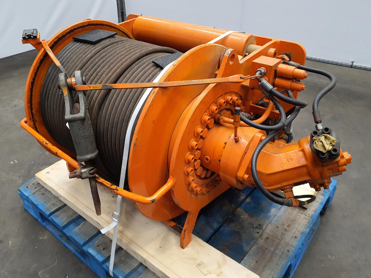 Grove GMK 5130-2 winch - Wciągarka do Dźwigów samojezdnych: zdjęcie 2 Grove GMK 5130-2 winch - Wciągarka do Dźwigów samojezdnych: zdjęcie 2