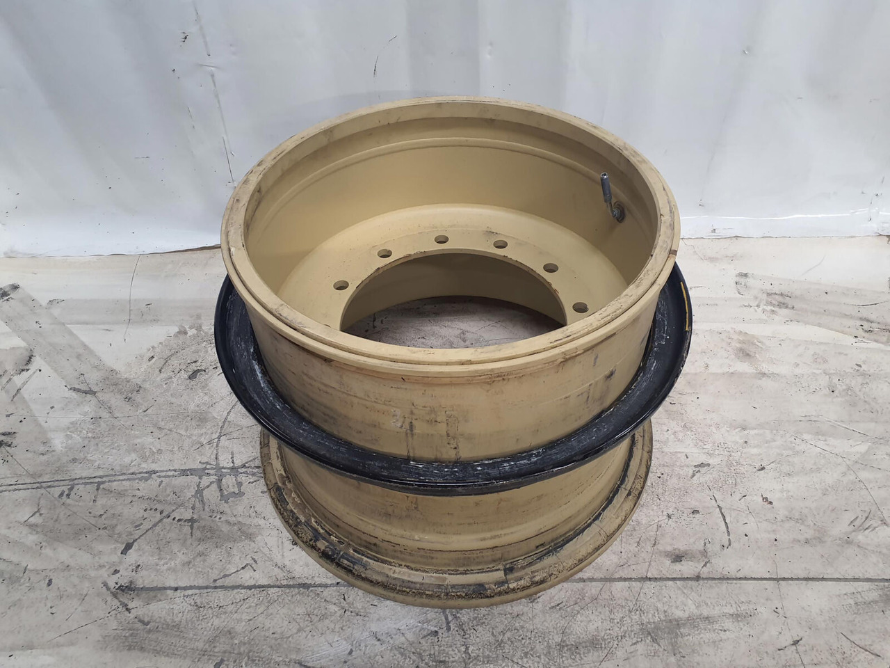 Grove Rim 525/80R25 12 20.5 3p - Felga do Żurawi/ Dźwigów: zdjęcie 1 Grove Rim 525/80R25 12 20.5 3p - Felga do Żurawi/ Dźwigów: zdjęcie 1