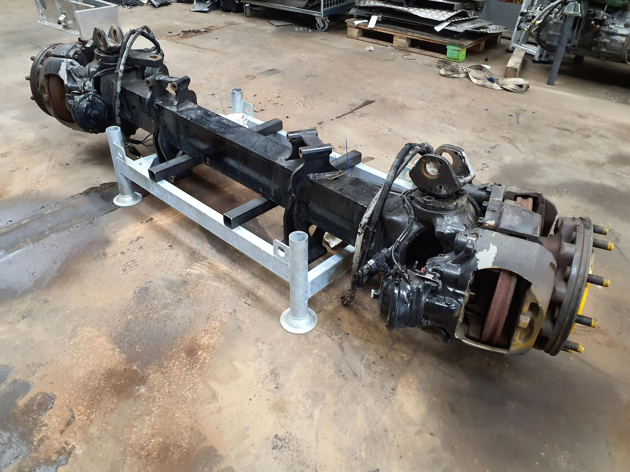 Liebherr LTM 1750-9.1 axle 1 - Most i części do Dźwigów samojezdnych: zdjęcie 2 Liebherr LTM 1750-9.1 axle 1 - Most i części do Dźwigów samojezdnych: zdjęcie 2